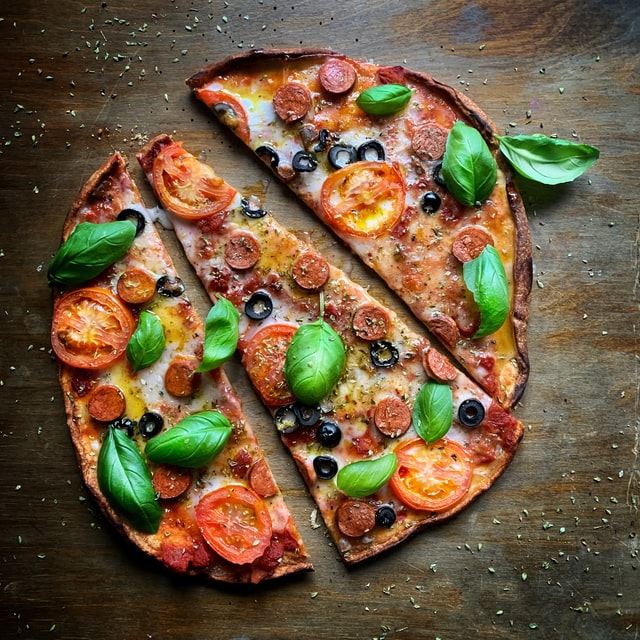 Keto Pizzapohja